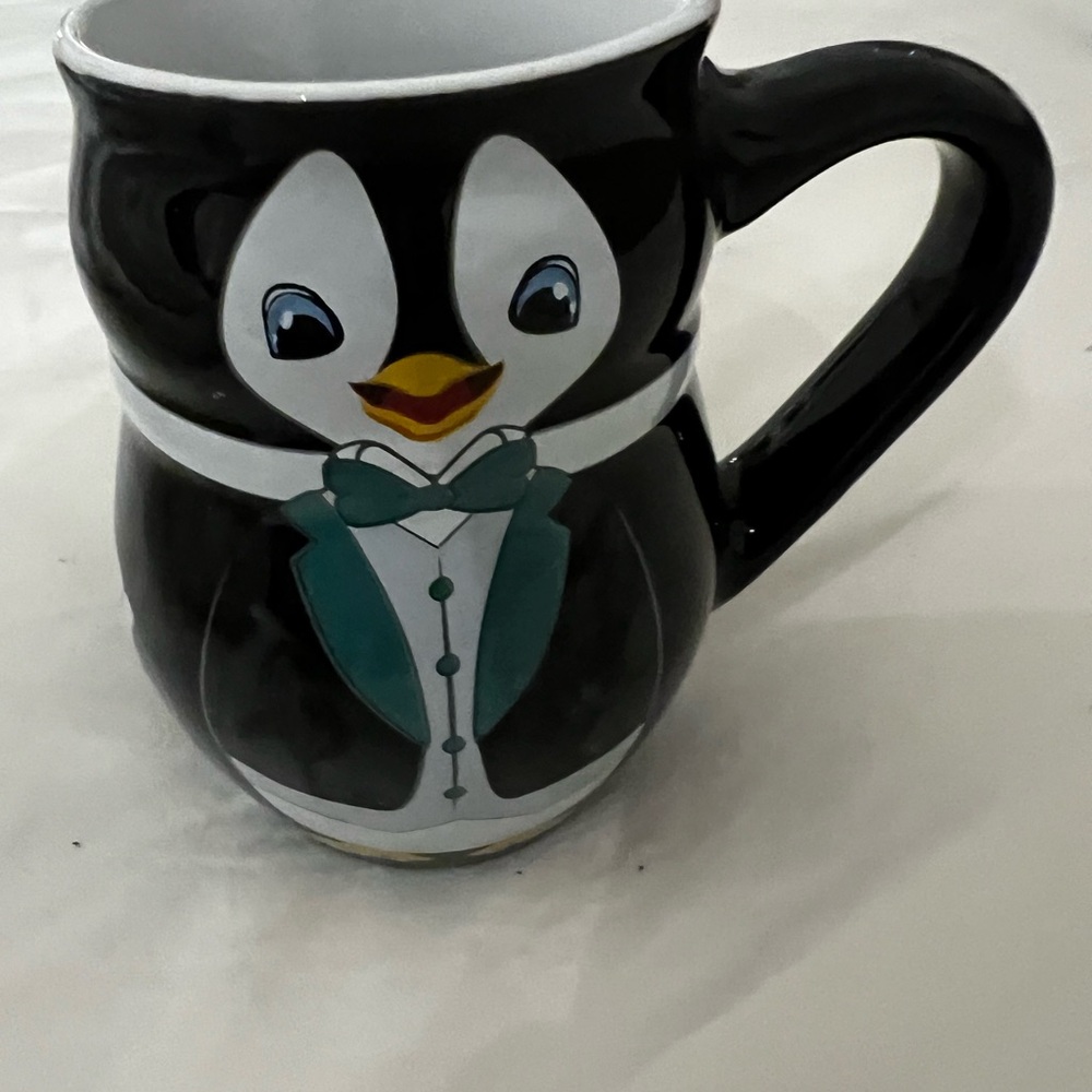 Penguin Christmas Market Mug • Chicago Christkindlmarket Souvenir
